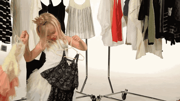 想在臥室里打造出衣帽間，這5種設(shè)計實用到哭！