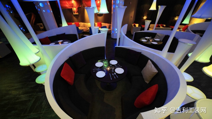 裝修公司店面效果圖片_店面門頭設(shè)計效果_店面裝修效果圖