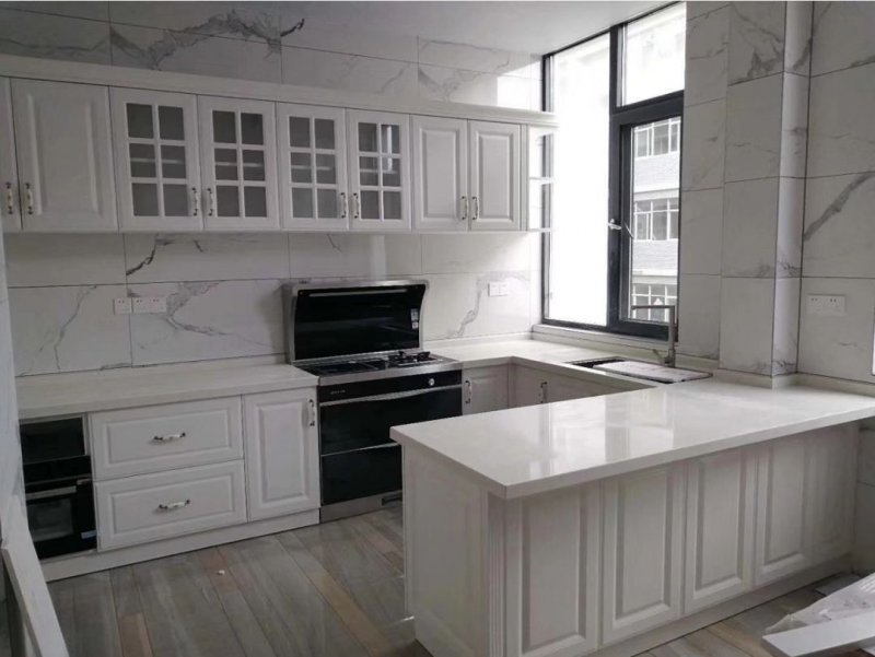 小廚房裝修_小戶型開(kāi)放式廚房地面裝修效果圖_廚房裝修效果圖小戶型