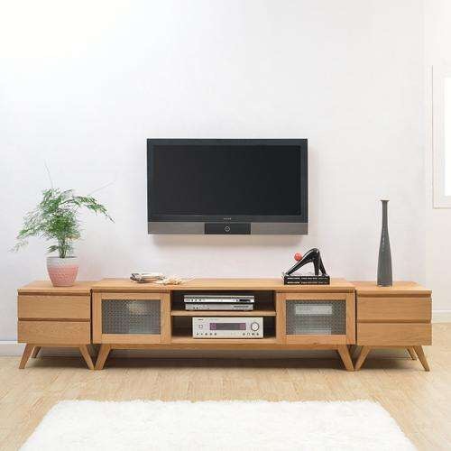 電視背景墻怎么裝得好看又實用？