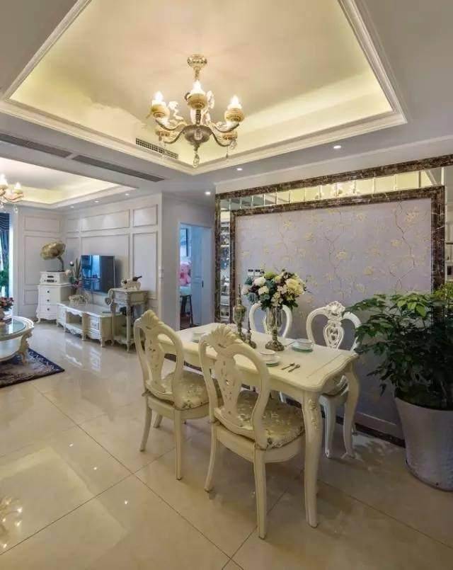 曬曬老婆裝修的新房，歐式風(fēng)格住得有檔次，朋友都說最喜歡陽臺