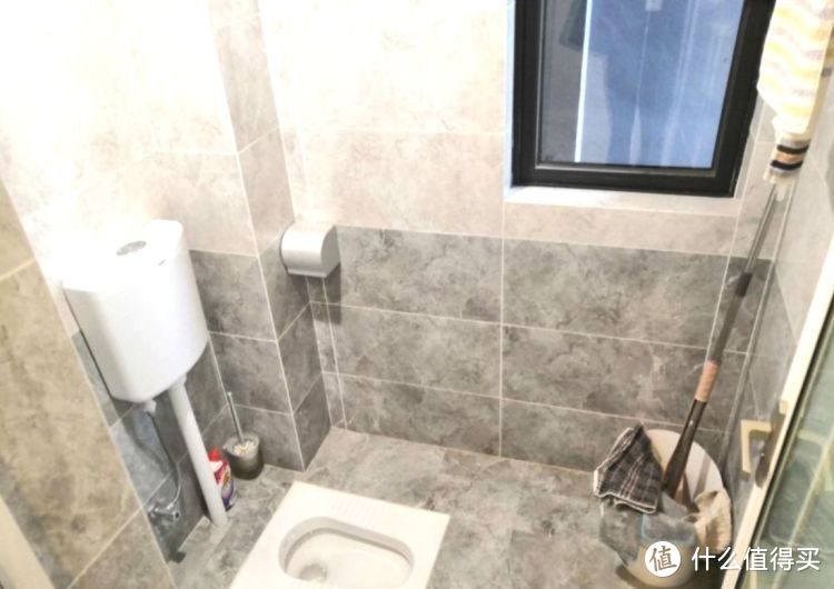 剛完工的新房，硬裝15萬(wàn)設(shè)計(jì)成現(xiàn)代簡(jiǎn)約風(fēng)格，看一眼都是享受