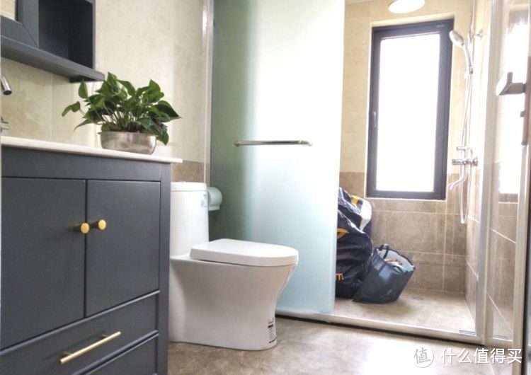 剛完工的新房，硬裝15萬(wàn)設(shè)計(jì)成現(xiàn)代簡(jiǎn)約風(fēng)格，看一眼都是享受