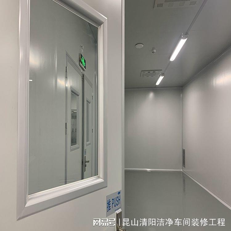 無(wú)塵車(chē)間裝修價(jià)格_無(wú)塵貼膜車(chē)間裝修圖片_無(wú)塵貼膜車(chē)間裝修規(guī)格