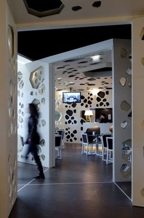 咖啡店裝修效果圖 來(lái)自葡萄牙的幾何藝術(shù)空間