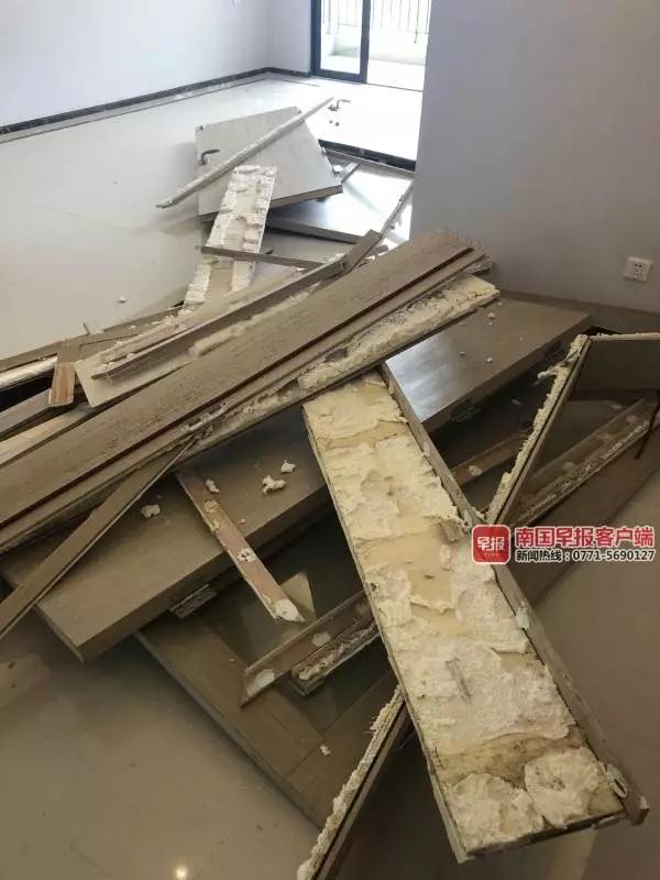 裝修標(biāo)準(zhǔn)3000元/㎡，剛交付精裝房門卻填充紙皮、嚴(yán)重發(fā)霉！