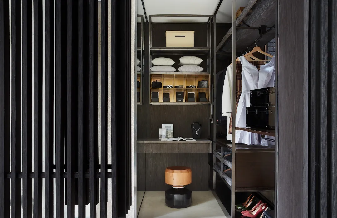 客廳裝修效果現(xiàn)代_現(xiàn)代時尚裝修效果圖_現(xiàn)代簡歐風格裝修效果