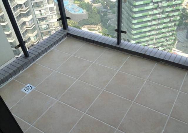 裝修陽臺時，陽臺瓷磚選擇、鋪貼方法、裝修效果圖一覽