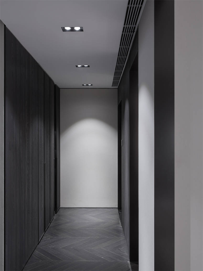 復(fù)古歐式風(fēng)格裝修？簡(jiǎn)約輕奢裝修案例