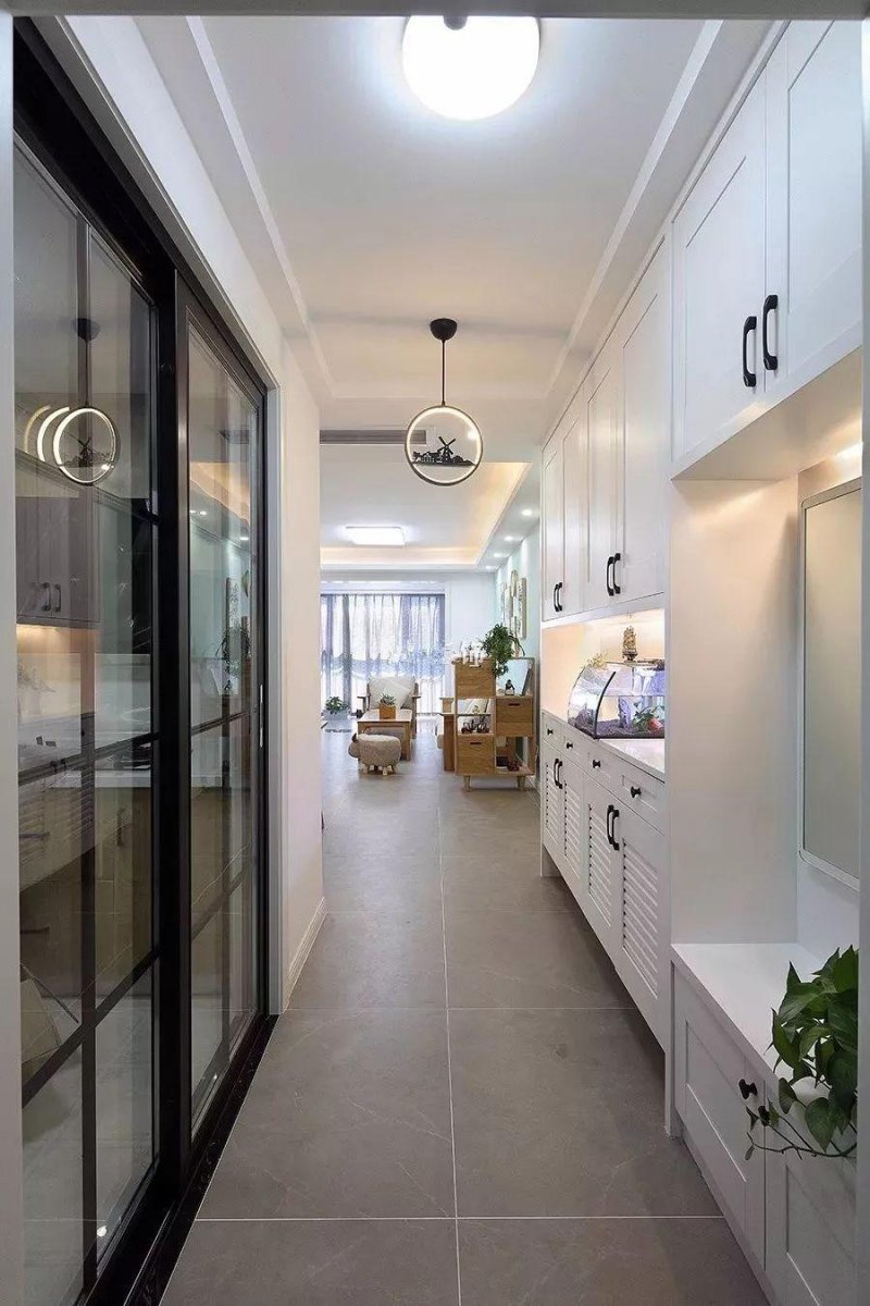 122㎡全屋高能：玄關(guān)收納/無吊頂/觀景陽臺，贊！