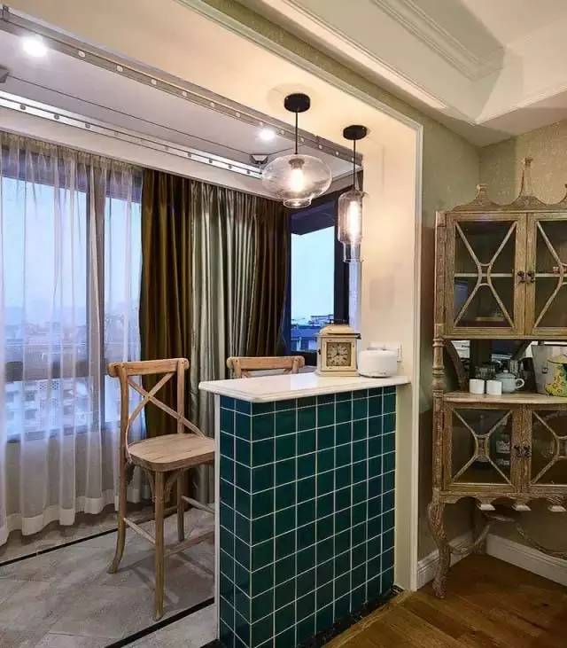 陽臺(tái)裝修_陽臺(tái)榻榻米裝修效果圖_匯東星城三期陽臺(tái)裝修