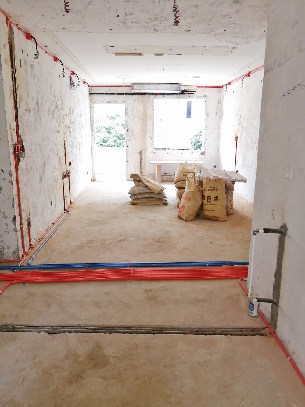 我的一百三十平裝修日記，來(lái)驗(yàn)證網(wǎng)上裝修平臺(tái)到底是否靠譜？