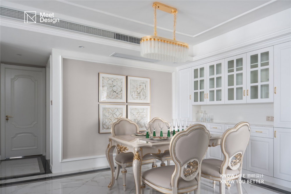 廚房1裝修效果圖優(yōu)雅歐式，帶你探秘融化在奶油里歐式豪華餐廳設(shè)計圖片賞析