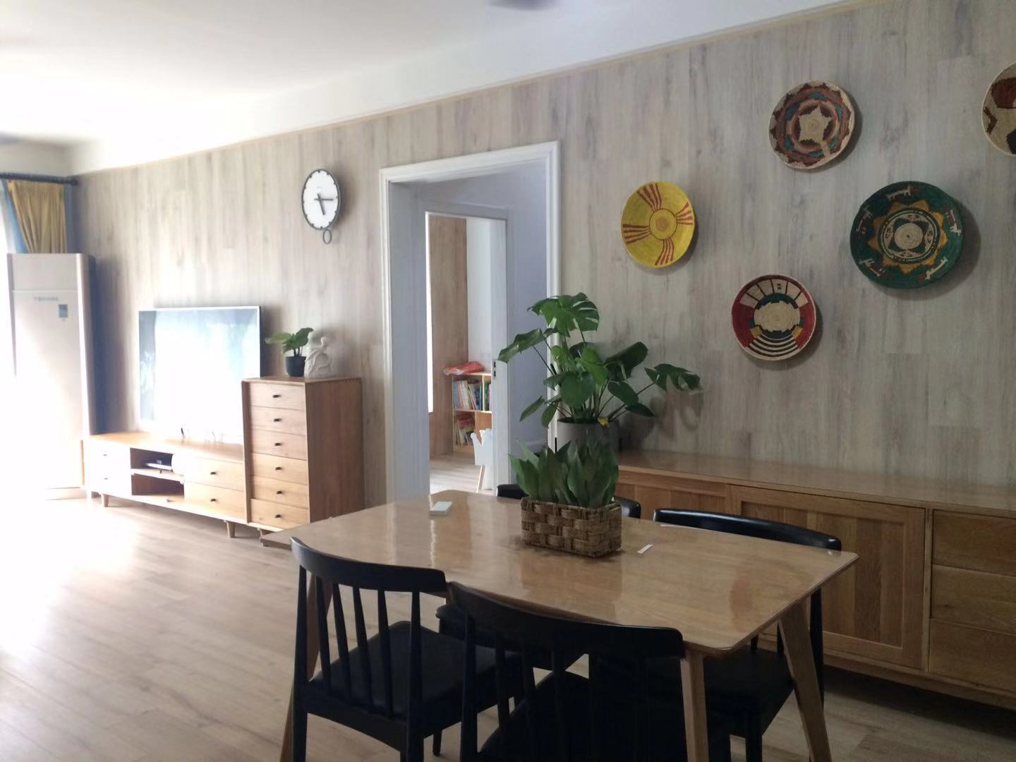 客廳木地板裝修效果圖番禺萬科北歐風(fēng)北歐極簡(jiǎn)客廳設(shè)計(jì)圖片賞析