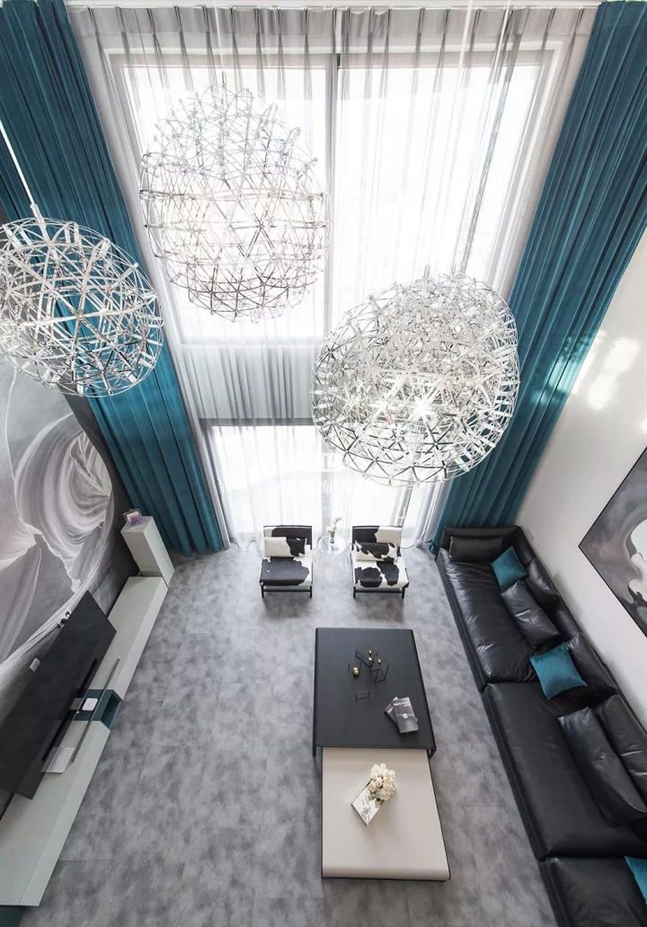 貴陽裝修：躍層效果堪比別墅，難怪老婆非要吵著做中空客廳！