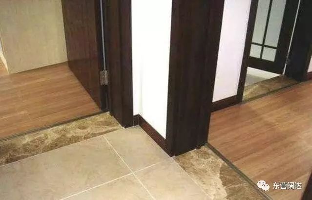 過(guò)門(mén)石下面硬幣擺放圖_過(guò)門(mén)石裝修效果圖_過(guò)門(mén)石銅錢(qián)怎么擺放圖