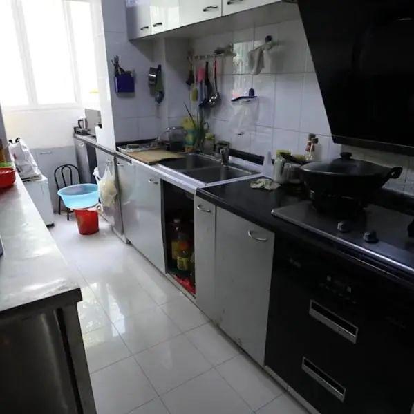 「廣播」0收納（紙箱滿地）、衛(wèi)生間從廚房進（奇葩），還要兩房還要變?nèi)浚?></a></p>
            <h3 class=