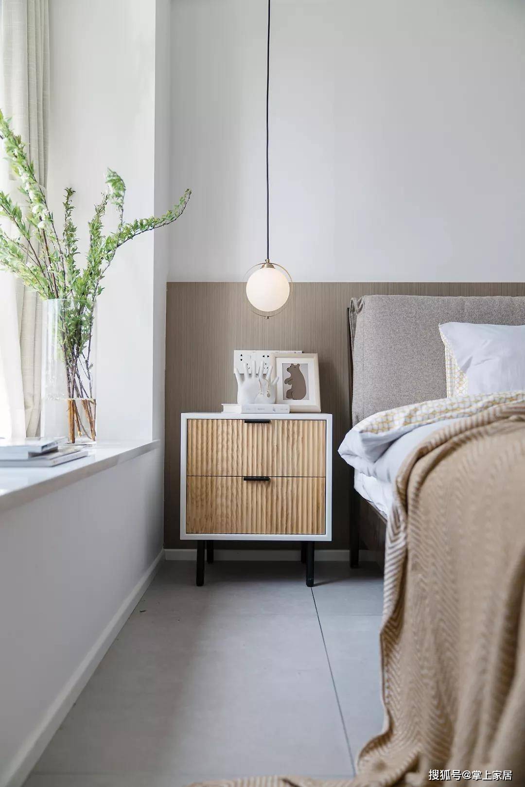 中年夫妻賣小房換大房，185㎡工業(yè)風(fēng)裝修，入戶就有小吧臺(tái)，羨慕