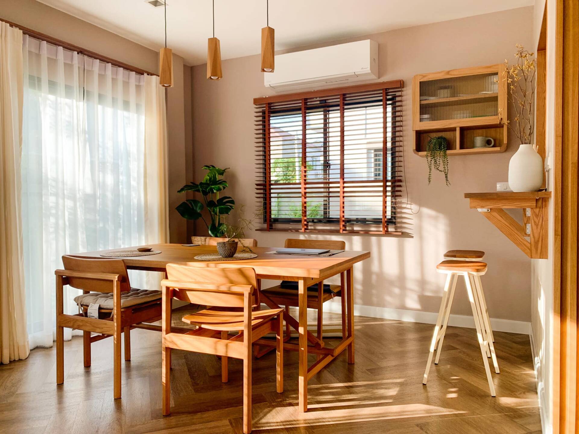 看了這一棟別墅，我才意識到：裝修可以不奢華，但一定要有煙火氣