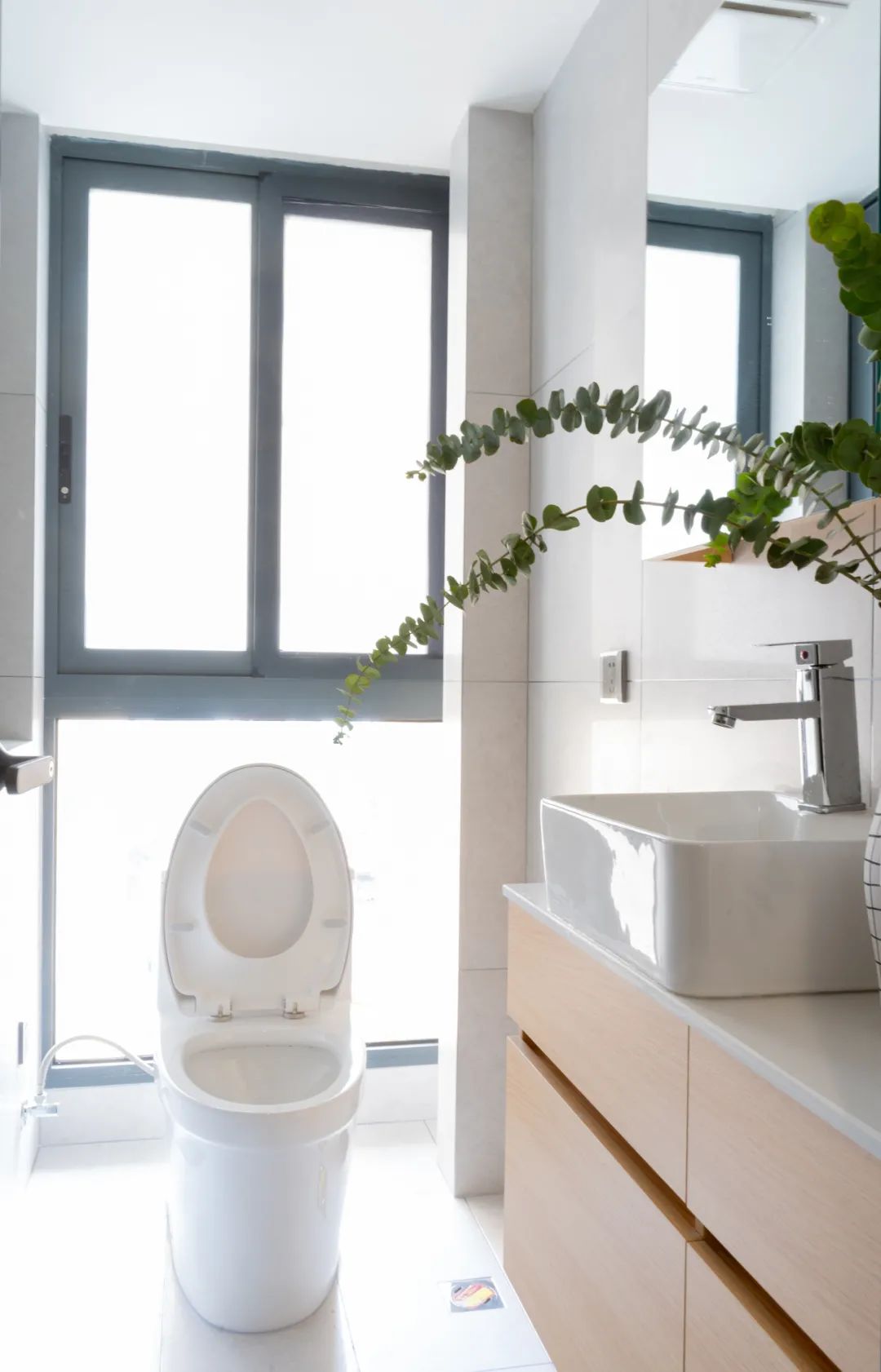 房屋裝修設(shè)計效果圖_綠色裝修選材設(shè)計500問:居室細節(jié)設(shè)計_通天房屋設(shè)計圖 裝修