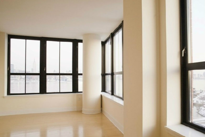 主臥這樣設(shè)計，不僅有飄窗，還多出好多柜子