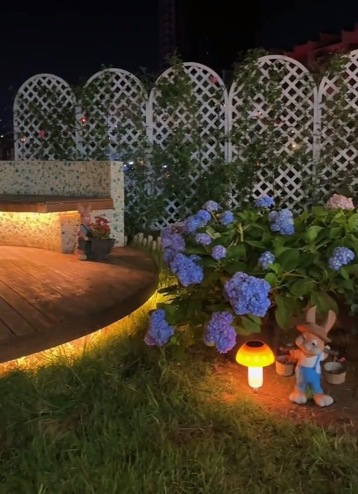 都說一樓不能要，我多花10萬買了一樓帶院，改造成花園后人人羨慕