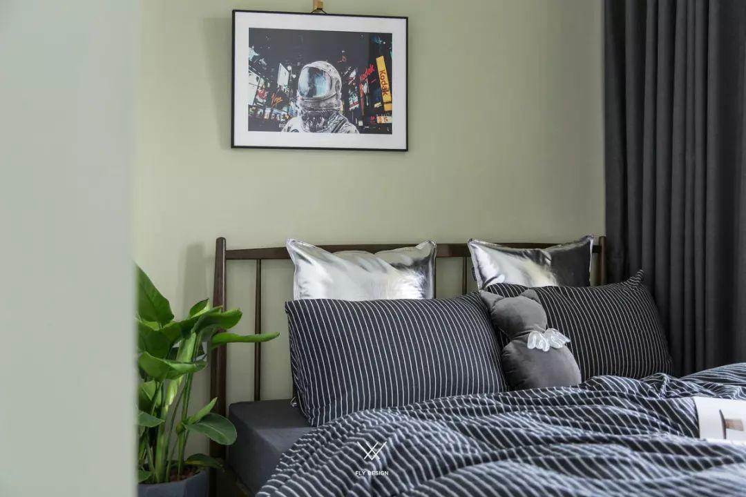 陽臺配重墻裝修效果_裝修背景玄關(guān)圖_床背景墻裝修效果圖