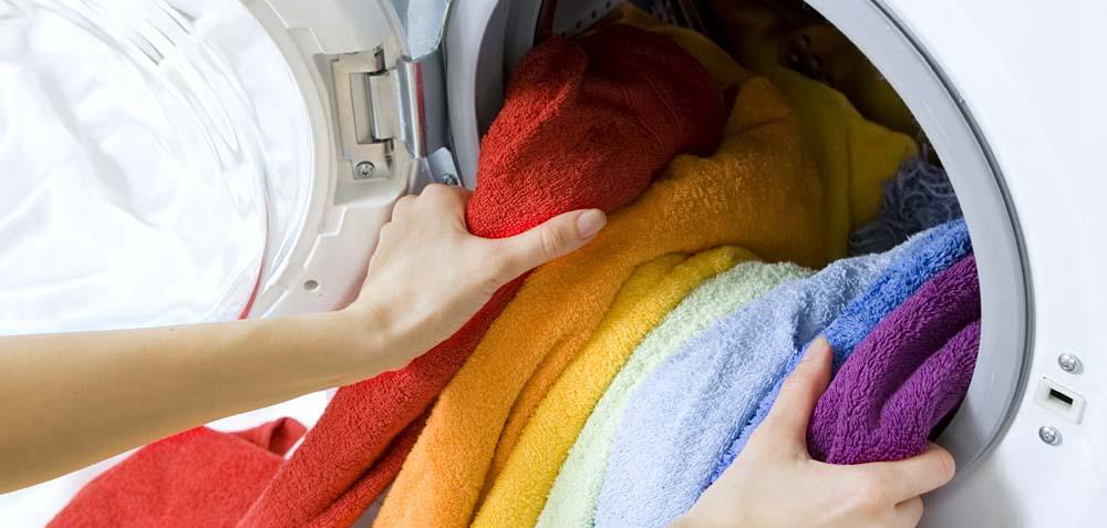 洗衣機(jī)放陽臺(tái)，還有這種操作？