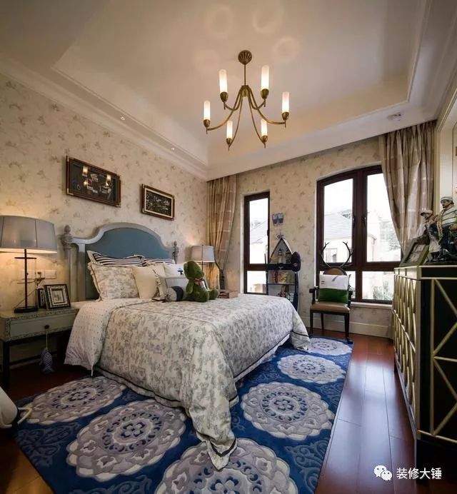 女生臥室裝修效果圖_臥室裝修效果_臥室陽臺(tái)裝修效果圖片