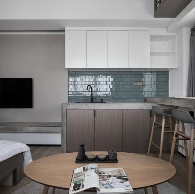 酒店公寓裝修效果圖(35㎡酒店式開間單身公寓，半平米都沒浪費，還裝得很有檔次)(圖11)