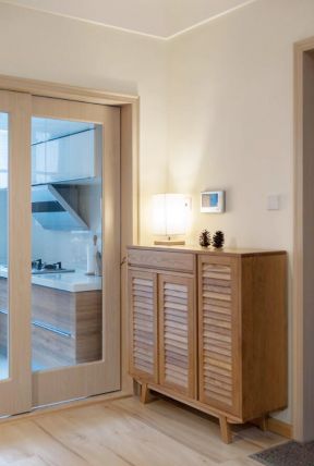 木質(zhì)鞋柜圖片 木質(zhì)鞋柜設計 進門鞋柜圖