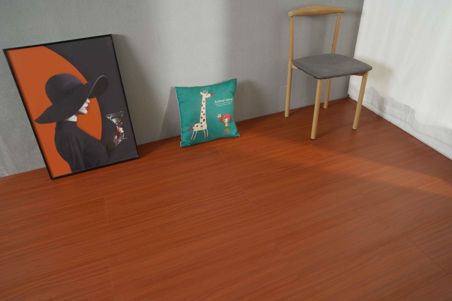 選地板，先懂 “扣”：平扣與鎖扣的終極對(duì)決